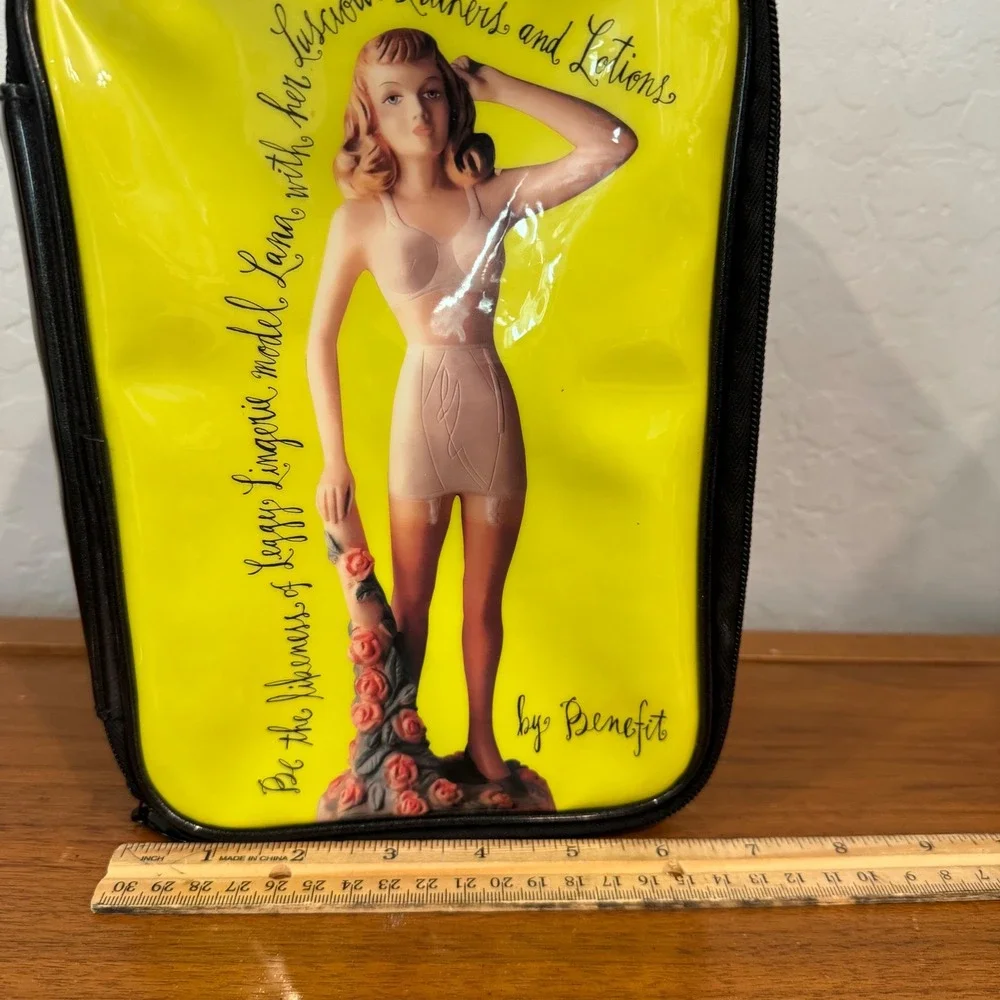 Benefit Makeup Bag Women OS Yellow Excellent Vintage Pinup Lana Cosmetic Case